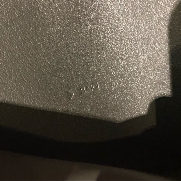 HERMÈS Checkbook Holder in gray - Picture 6 of 6